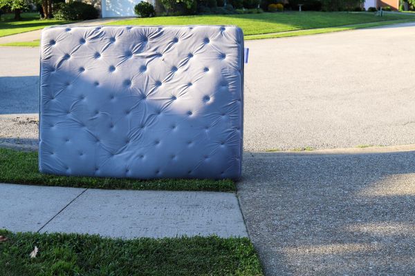 Mattress Removal Service in Midlothian