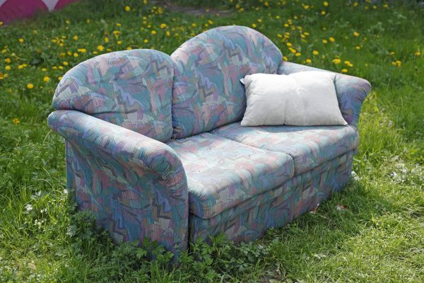 Couch Disposal in Midlothian
