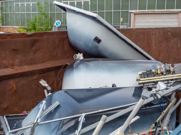 Bathtub Disposal in Midlothian