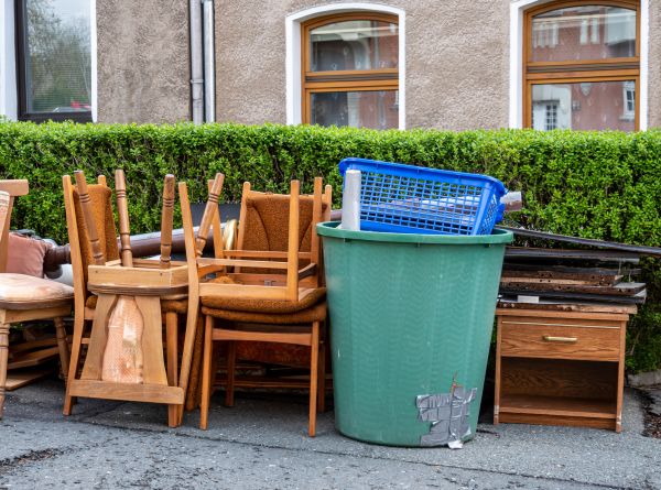 Chair Disposal Service in Midlothian